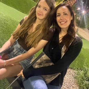 It’s just me, Lauren!